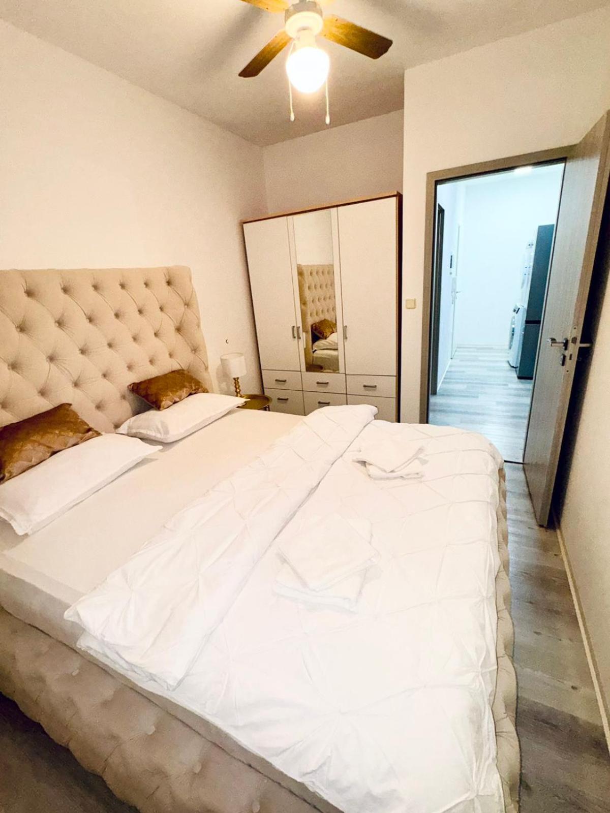 Paradise Zino Apartman *